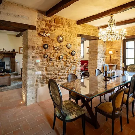 Casale Isidoro Castel Ritaldi